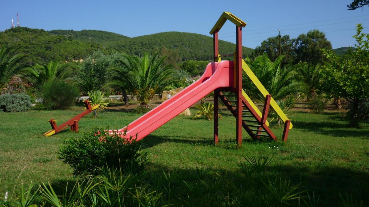 Agriturismo Isidoro Fertilia Bagian luar foto